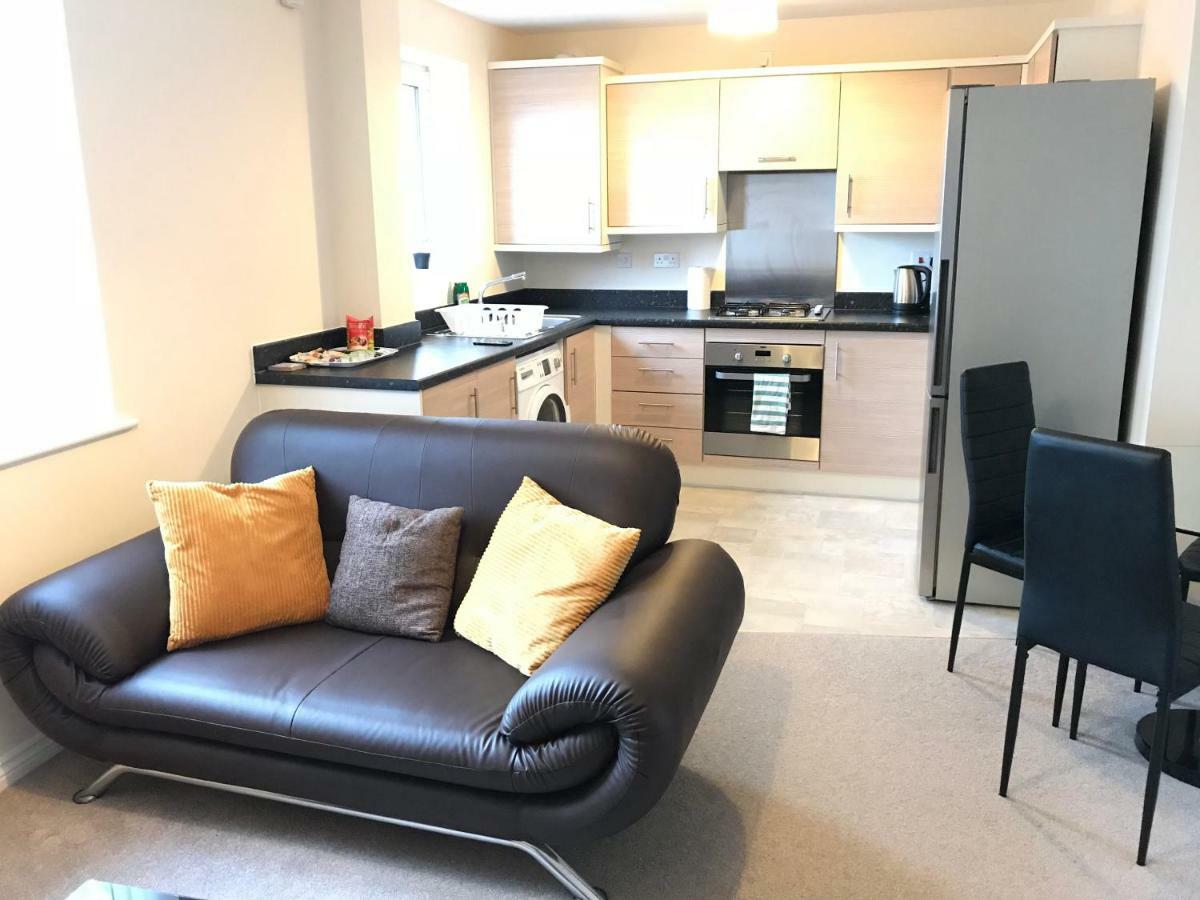 Smartrips Apartments كوفنتري الغرفة الصورة